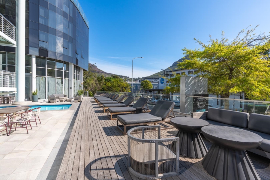 To Let 2 Bedroom Property for Rent in Gardens Western Cape